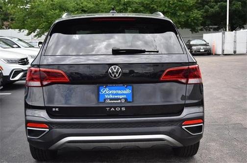 2024 Volkswagen Taos 1.5T SE