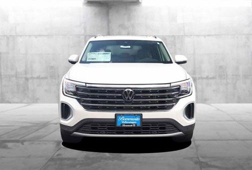 Opal White Pearl 2026 Volkswagen Atlas 2.0T SE w/Technology