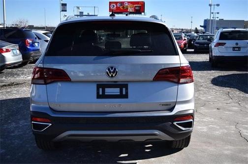 2022 Volkswagen Taos 1.5T SE