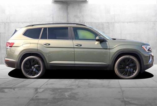 Green 2026 Volkswagen Atlas 2.0T SE W/TECHNOLOGY