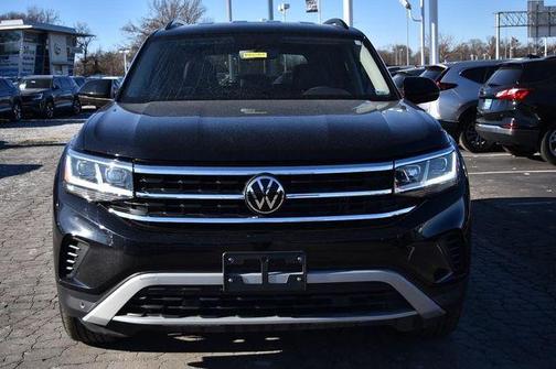 2023 Volkswagen Atlas 3.6L SE w/Technology