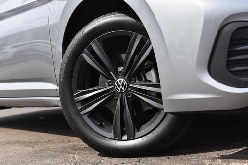 2022 Volkswagen Jetta 1.5T SE