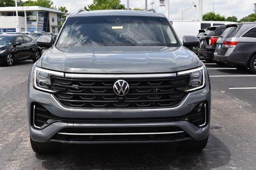 Pure Gray 2025 Volkswagen Atlas 2.0T SEL Premium R-Line
