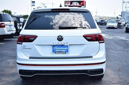 2024 Volkswagen Tiguan 2.0T SE R-Line Black