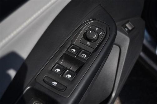 2024 Volkswagen Taos SE 4MOTION