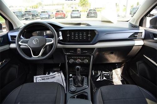 2024 Volkswagen Taos SE 4MOTION