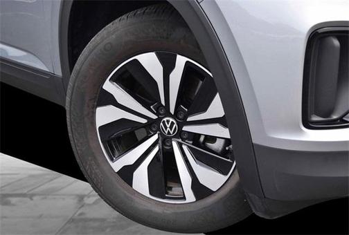 2024 Volkswagen Atlas Cross Sport 2.0T SE