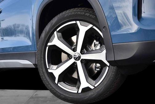 Monterey Blue Pearl 2026 Volkswagen Tiguan 2.0T SE