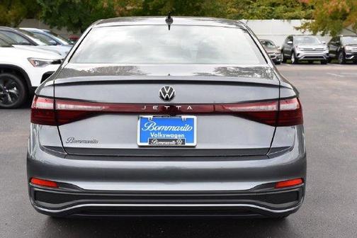 Platinum 2027 Volkswagen Jetta 1.5T Sport