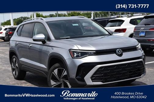 Pyrite Silver Metallic 2025 Volkswagen Taos 1.5T SE