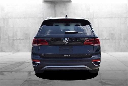 2024 Volkswagen Taos SE 4MOTION