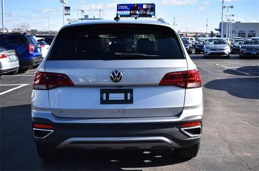 2023 Volkswagen Taos 1.5T SE