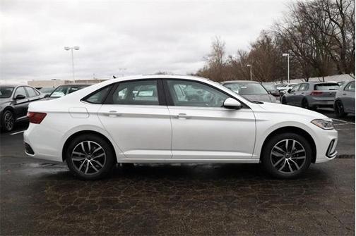 2025 Volkswagen Jetta 1.5T SE