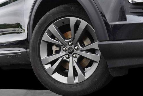 Agate Black Metallic 2021 Ford Explorer XLT