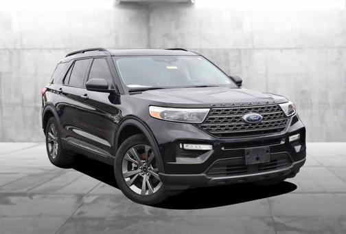 Agate Black Metallic 2021 Ford Explorer XLT