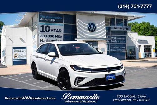 Opal White Pearl Effect 2025 Volkswagen Jetta 1.5T SE