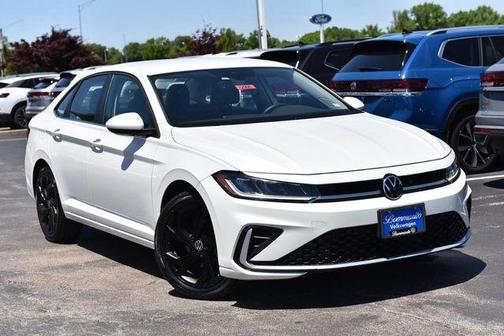 Opal White Pearl Effect 2025 Volkswagen Jetta 1.5T SE