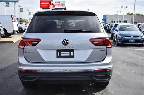 2024 Volkswagen Tiguan 2.0T SE