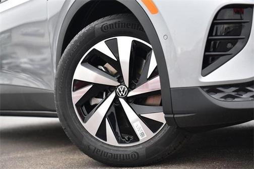 2025 Volkswagen ID.4 Pro