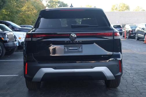 2025 Volkswagen Tiguan 2.0T S