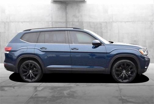 2022 Volkswagen Atlas 3.6L SE w/Technology