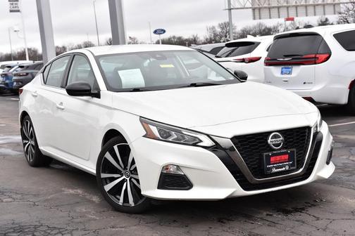 2020 Nissan Altima 2.5 SR