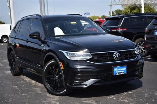2022 Volkswagen Tiguan 2.0T SE R-Line Black