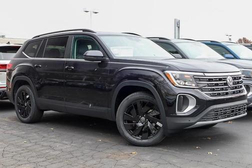 2025 Volkswagen Atlas 2.0T SE