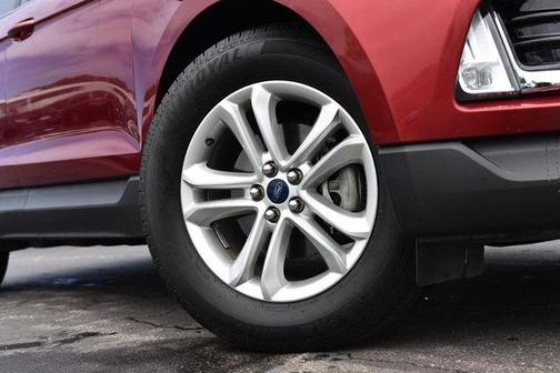 Burgundy Velvet Metallic Tinted Clearcoat 2019 Ford Edge SEL