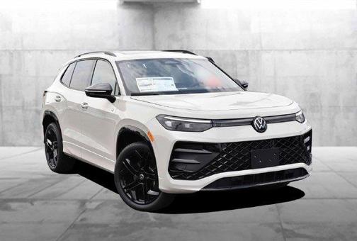 Sandstone 2026 Volkswagen Tiguan 2.0T SE R-Line Black