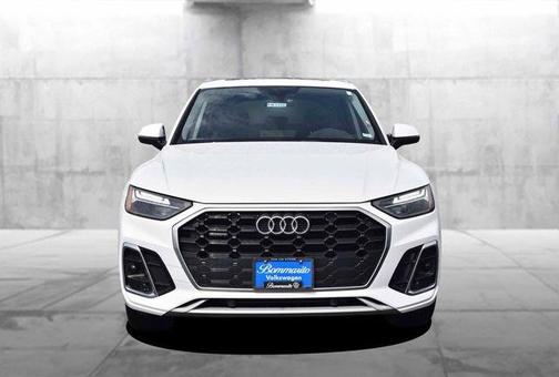 Glacier White Metallic 2023 Audi Q5 45 S line quattro Premium