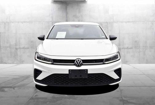 Pure White 2025 Volkswagen Jetta 1.5T Sport
