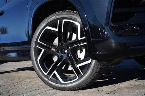 2026 Volkswagen Tiguan 2.0T SEL R-Line