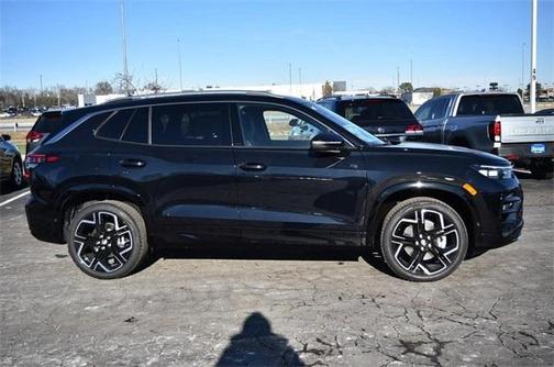 2026 Volkswagen Tiguan 2.0T SEL R-Line