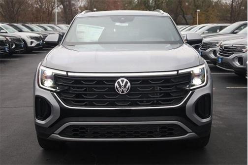 2026 Volkswagen Atlas Cross Sport 2.0T SE