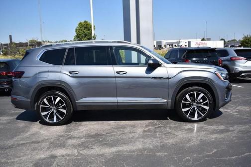2024 Volkswagen Atlas 2.0T SEL Premium R-Line