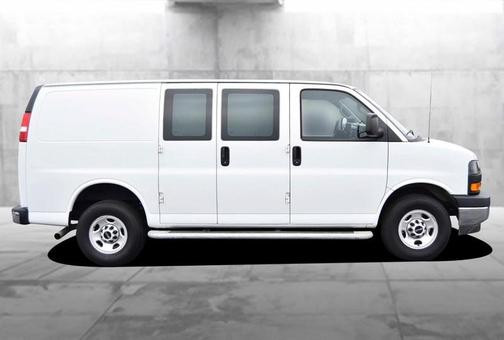 2023 GMC Savana 2500 Work Van