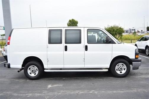 2023 GMC Savana 2500 Work Van