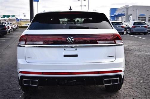 2026 Volkswagen Atlas Cross Sport 2.0T SEL Premium R-Line