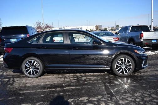 2025 Volkswagen Jetta 1.5T SE