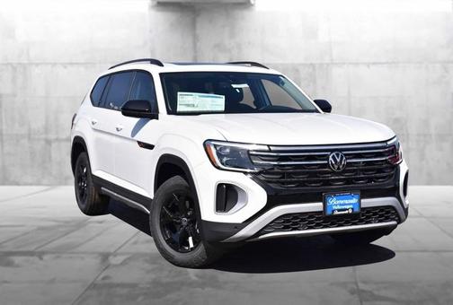 2025 Volkswagen Atlas 2.0T Peak Edition