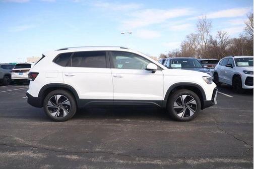 2026 Volkswagen Taos 1.5T SE