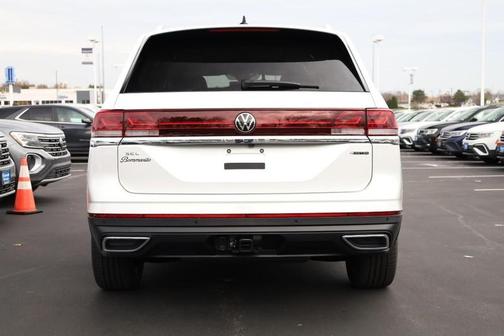 2025 Volkswagen Atlas 2.0T SEL