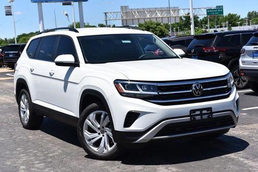 Pure White 2023 Volkswagen Atlas 3.6L SE w/Technology