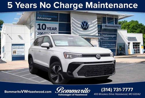 White 2026 Volkswagen Taos 1.5T SE