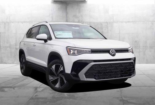 White 2026 Volkswagen Taos 1.5T SE