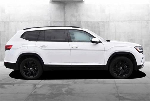 2022 Volkswagen Atlas 3.6L SE w/Technology