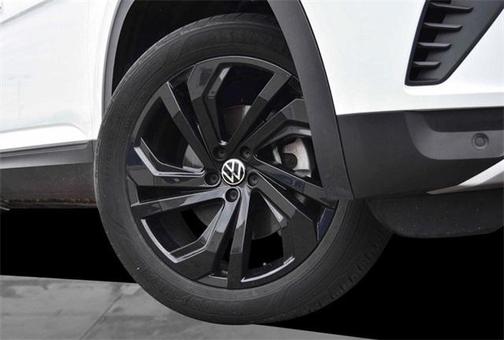 2022 Volkswagen Atlas 3.6L SE w/Technology