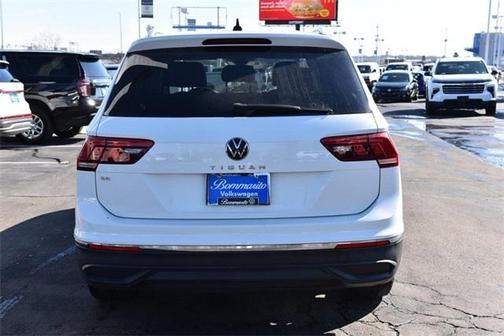 2022 Volkswagen Tiguan 2.0T SE