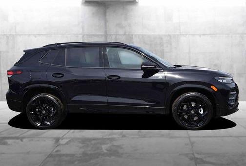 Deep Black Pearl 2026 Volkswagen Tiguan 2.0T SE R-Line Black